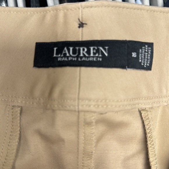 LAUREN Ralph Lauren Stretch Cotton Cropped Cargo Pants - Picture 5 of 8